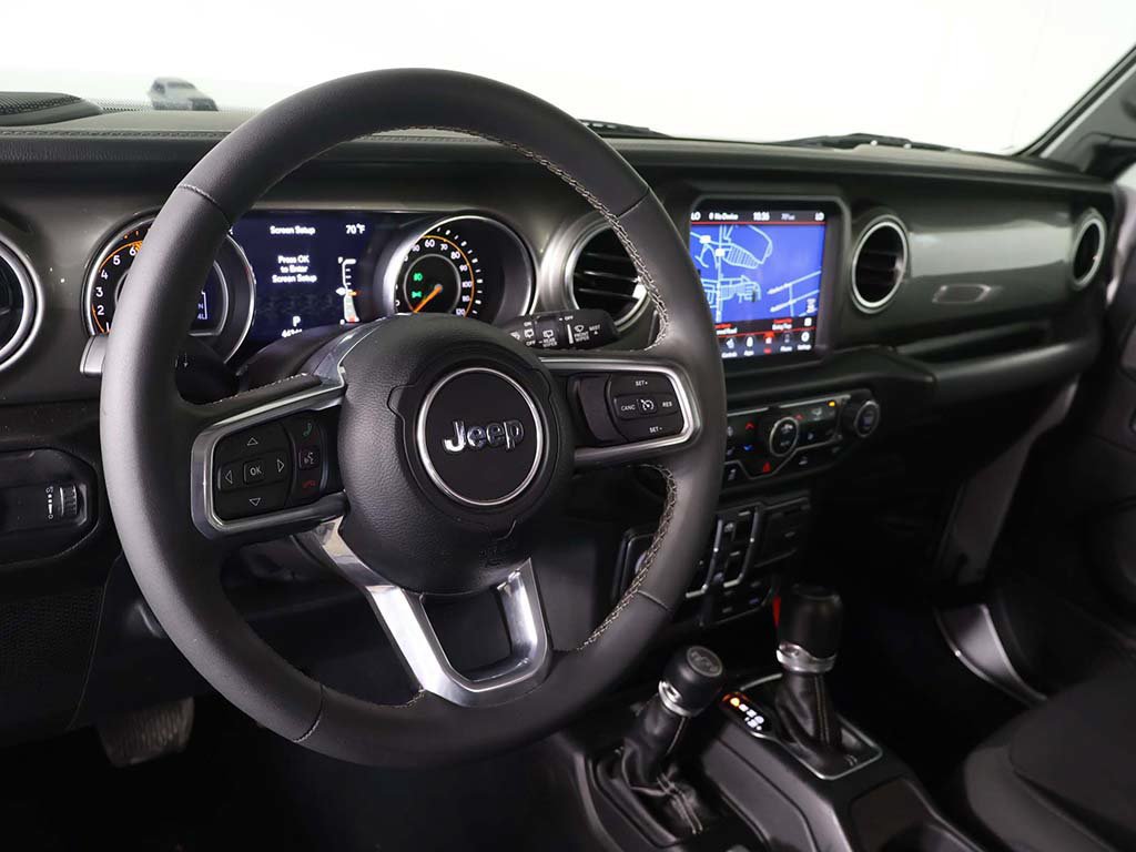 Used 2023 Jeep Wrangler Unlimited Sahara w/ Cold Weather Group AWD/4WD image 22