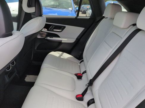New 2026 Mercedes-Benz GLC 300 image 14