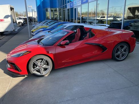 New 2026 Chevrolet Corvette Stingray Convertible w/ 1LT RWD image 29