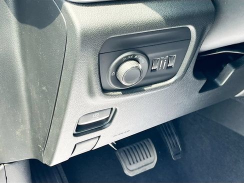 New 2026 Jeep Grand Cherokee Laredo AWD/4WD image 10