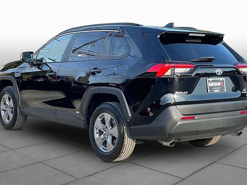 Used 2024 Toyota RAV4 XLE AWD/4WD image 12