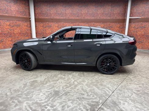 New 2026 BMW X6 xDrive40i w/ Executive Package image 2