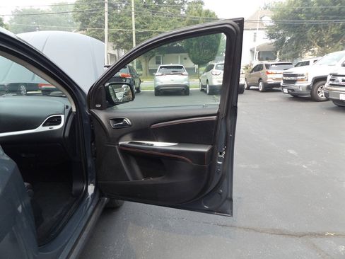 Used 2018 Dodge Journey GT AWD/4WD image 27
