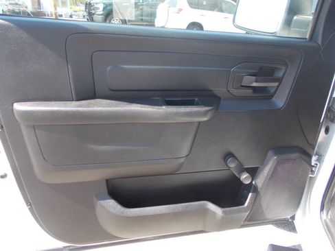 Used 2017 RAM 1500 Tradesman RWD image 12