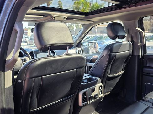 Used 2019 Ford F150 Lariat image 27