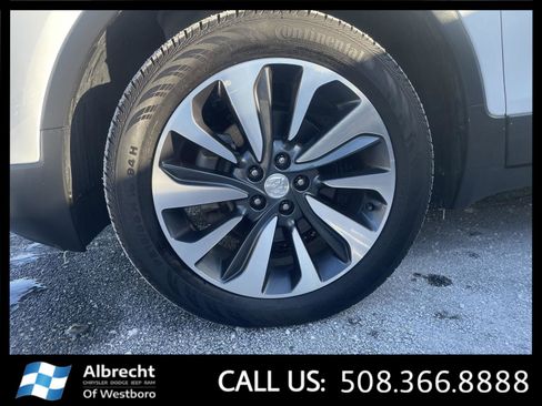 Used 2021 Buick Encore Preferred w/ Safety Package image 28