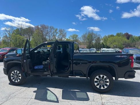Used 2022 Chevrolet Silverado 2500 LT w/ Convenience Package AWD/4WD image 7