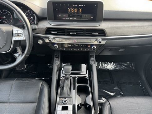 Used 2021 Kia Telluride EX w/ EX Premium Package image 2