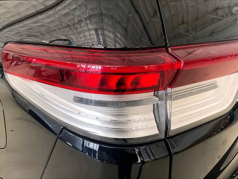 Used 2024 Lincoln Navigator Reserve image 26