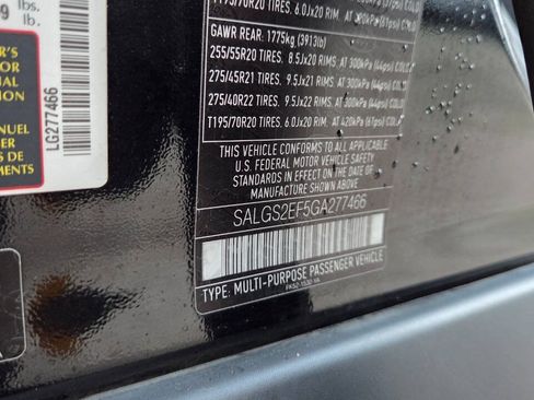 Used 2016 Land Rover Range Rover Supercharged AWD/4WD image 51