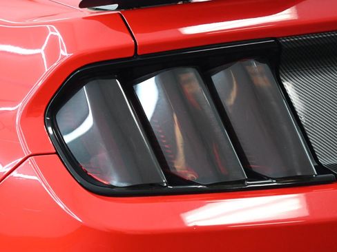 Used 2016 Ford Mustang GT RWD image 13