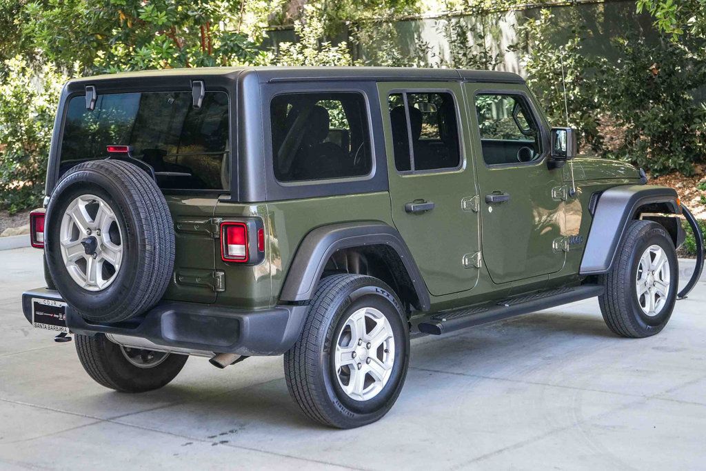 Used 2022 Jeep Wrangler Unlimited Sport AWD/4WD image 6