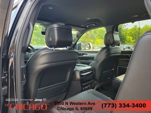 New 2026 Jeep Grand Wagoneer Limited w/ Convenience Group I AWD/4WD image 12