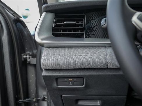 New 2025 Volkswagen Tiguan S image 14