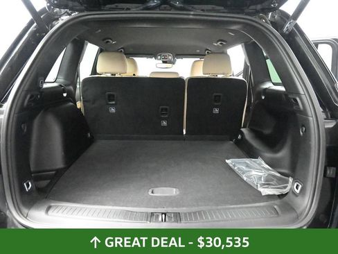 Used 2023 Jeep Grand Cherokee Limited AWD/4WD image 26