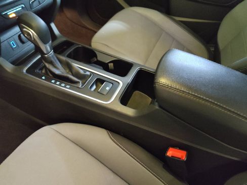 Used 2017 Ford Escape S FWD image 26