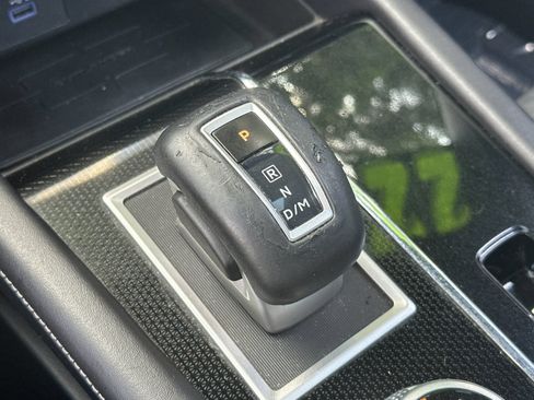 Used 2022 Mitsubishi Outlander SE AWD/4WD image 22