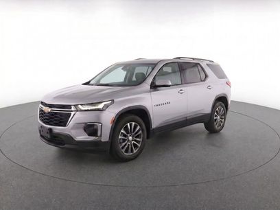 Used 2023 Chevrolet Traverse RS