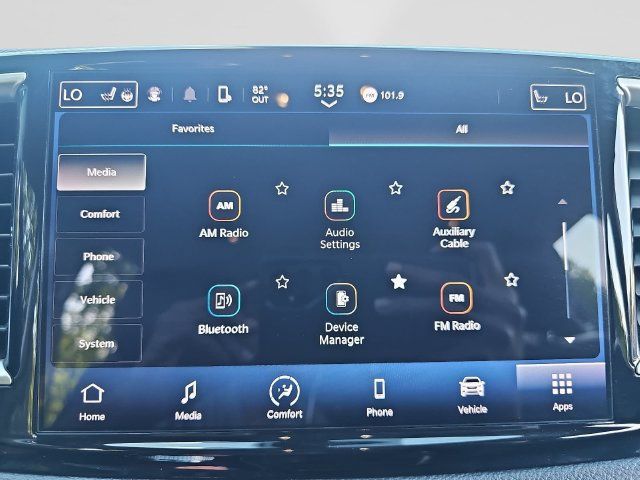 Used 2023 Chrysler Pacifica Touring-L FWD image 19