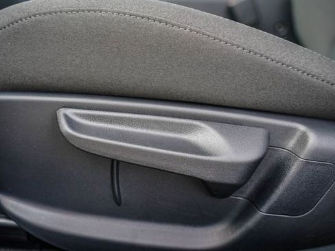 New 2026 Kia K4 LXS image 24