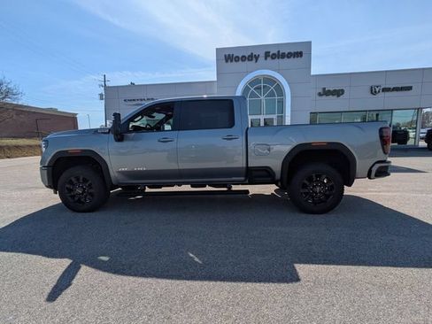Used 2026 GMC Sierra 2500 AT4 w/ AT4 Premium Plus Package AWD/4WD image 7