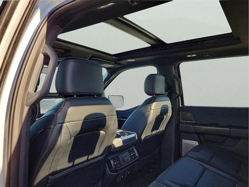 Used 2023 Ford F150 Raptor image 12