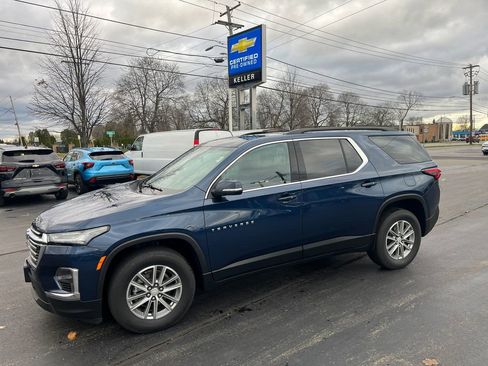 Certified 2023 Chevrolet Traverse LT image 4