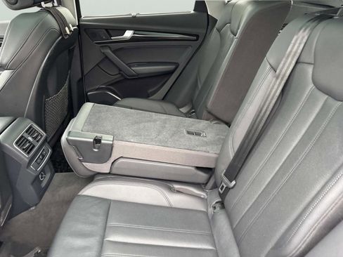 Used 2018 Audi Q5 2.0T Premium Plus w/ Premium Plus Package image 18