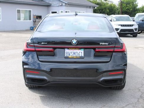 Used 2022 BMW 750i xDrive w/ M Sport Package AWD/4WD image 4
