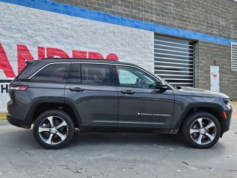 New 2026 Jeep Grand Cherokee Limited image 8