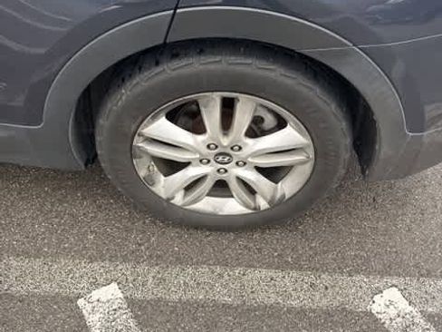 Used 2013 Hyundai Santa Fe Sport 2.0T w/ Technology Pkg image 9