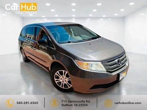Used 2013 Honda Odyssey EX image 1