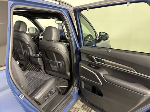 Used 2025 Kia Telluride EX X-Line image 35