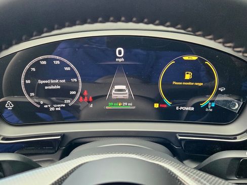 New 2026 Porsche Cayenne Turbo image 24