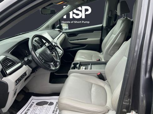 Used 2018 Honda Odyssey Elite image 9