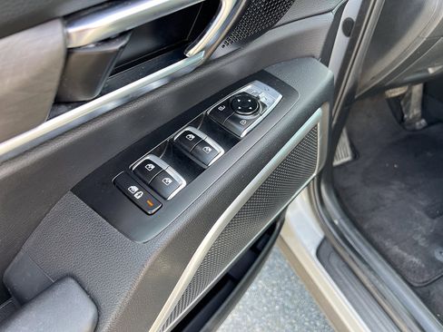 Used 2023 Kia Telluride EX X-Line AWD/4WD image 17