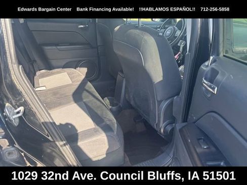Used 2014 Jeep Patriot Latitude AWD/4WD image 8