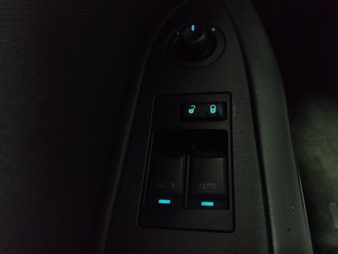 Used 2013 Dodge Challenger R/T w/ Sound Group II image 27