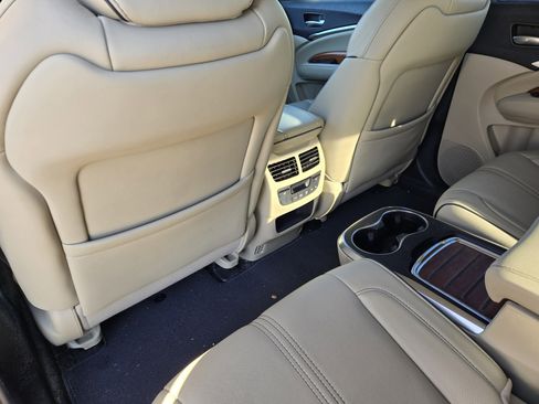 Used 2017 Acura MDX SH-AWD w/ Advance Package image 9