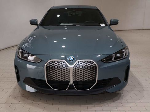 Certified 2025 BMW i4 eDrive40 w/ Premium Package RWD image 8