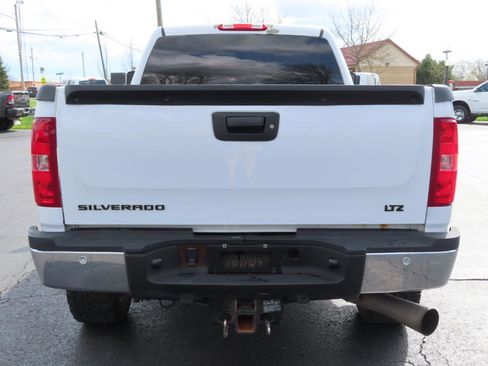 Used 2013 Chevrolet Silverado 2500 LTZ w/ LTZ Plus Package image 5