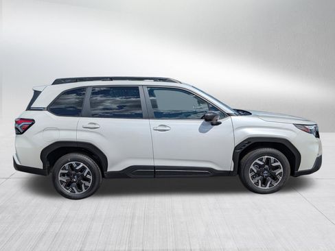 Certified 2025 Subaru Forester Premium AWD/4WD image 8