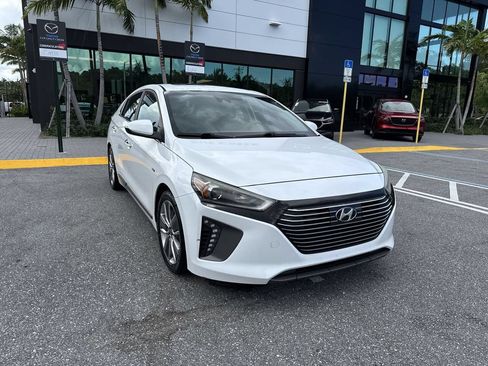 Used 2019 Hyundai Ioniq Limited FWD image 7