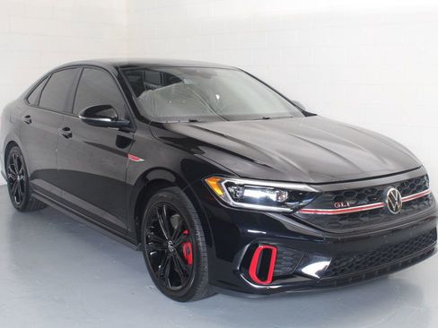 Used 2022 Volkswagen Jetta GLI Autobahn image 1