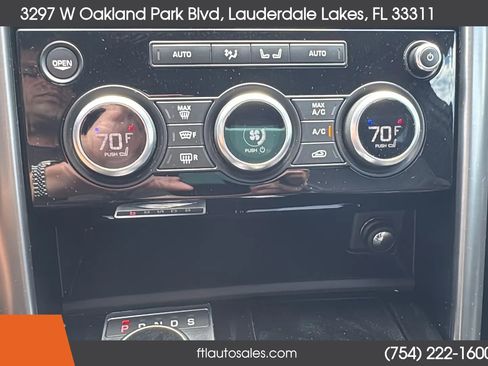 Used 2020 Land Rover Discovery HSE image 70