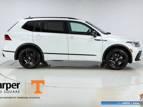 Used 2024 Volkswagen Tiguan SE R-Line AWD/4WD image 10