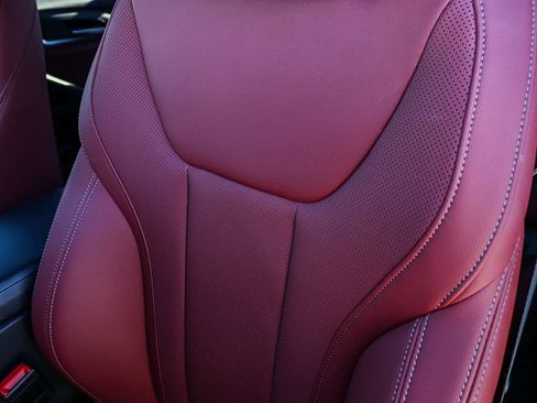 Certified 2024 BMW X3 xDrive30i w/ Convenience Package image 27