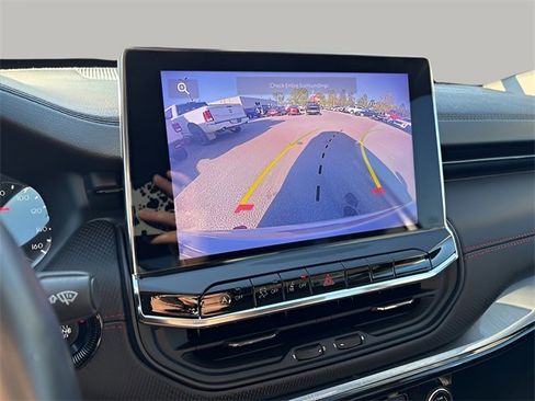 Used 2022 Jeep Compass Trailhawk w/ Trailhawk Convenience Group image 14