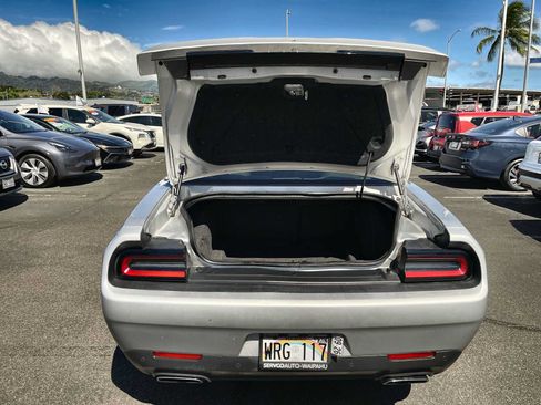 Used 2022 Dodge Challenger R/T RWD image 20