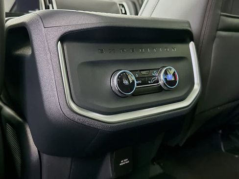 New 2025 Ford Expedition Max Active image 13